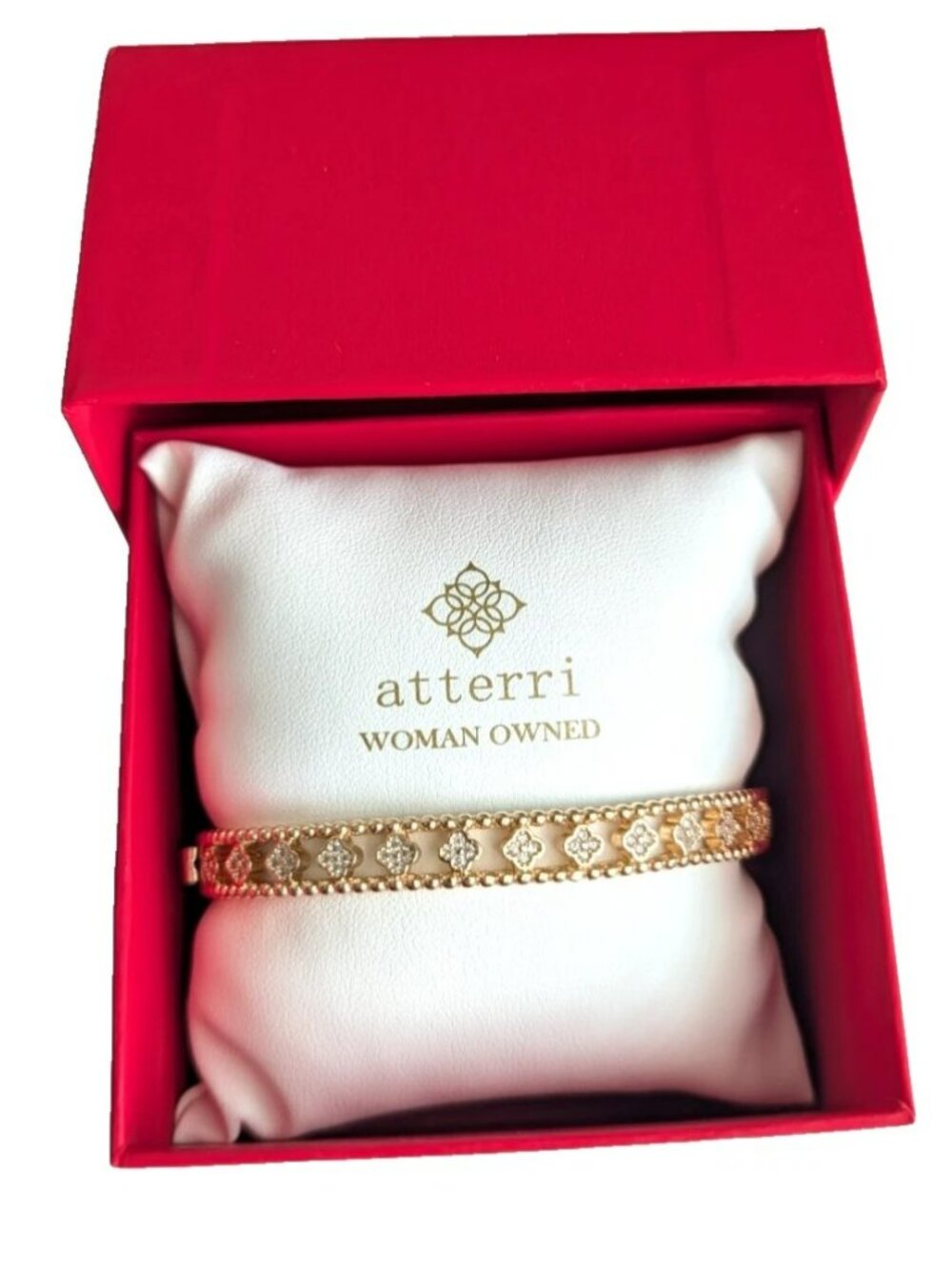 Atterri Gold Clover with White CZ Gemstones Bracelet Bangle Push Down Clasp  Gor
